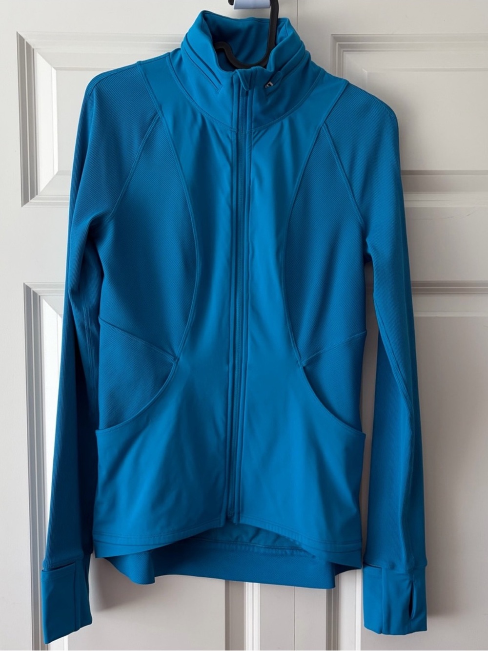 Lululemon Far and Free Jacket Hawaiian Blue Size 6